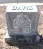John Daniel Davis&#039; tombstone